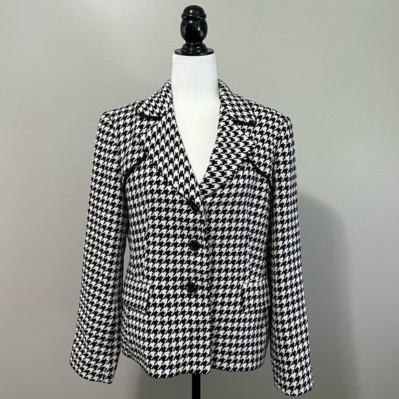 Baia Notch Lapel Black White Houndstooth Fully Lined Three Button Blazer - Picture 1 of 15
